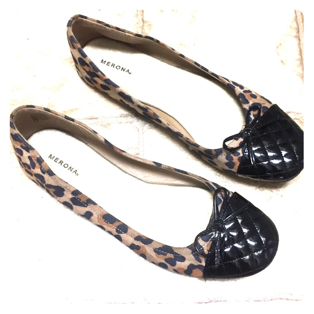 ❌ SOLD ❌ Animal Print Flats